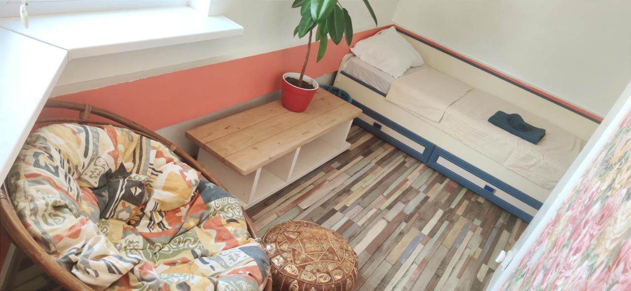 Inessa Center Budget Room Chişinău Eksteriør billede
